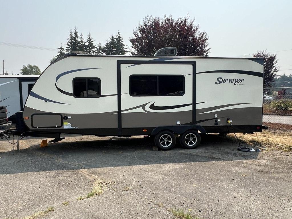 Forest River Surveyor  2016
