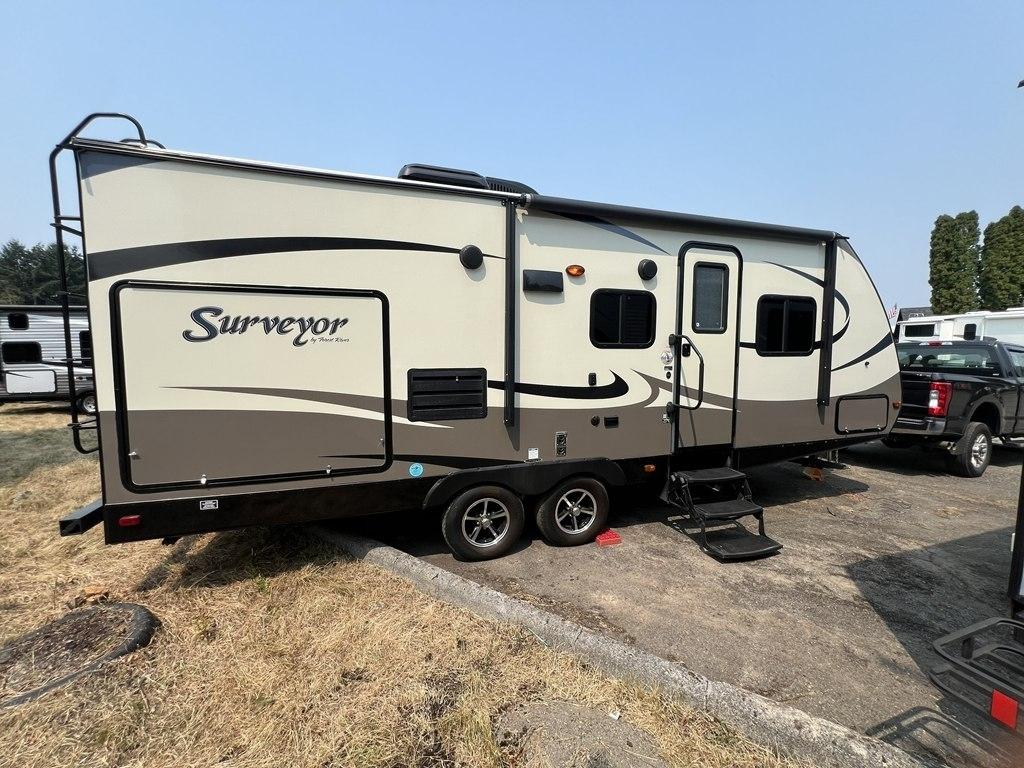 Forest River Surveyor  2016