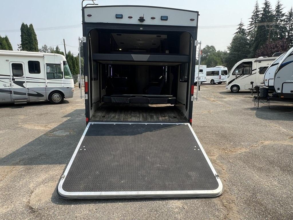 Pacific Coachworks Trailer Unknown  2019