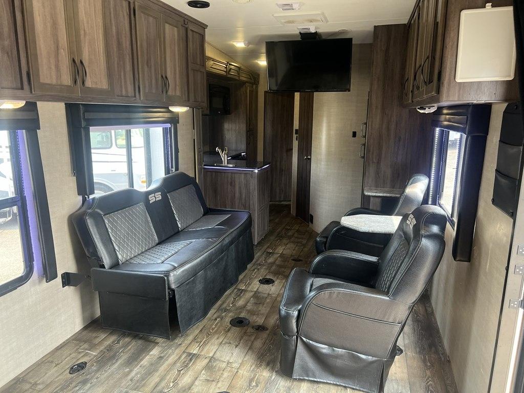 Pacific Coachworks Trailer Unknown  2019