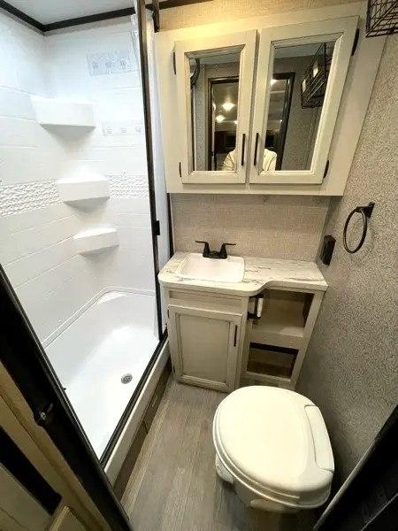 Jayco Jay Feather  2022