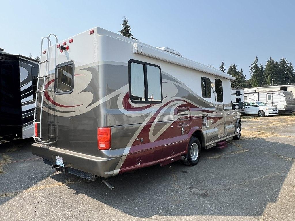 Chinook RV Dream  2004