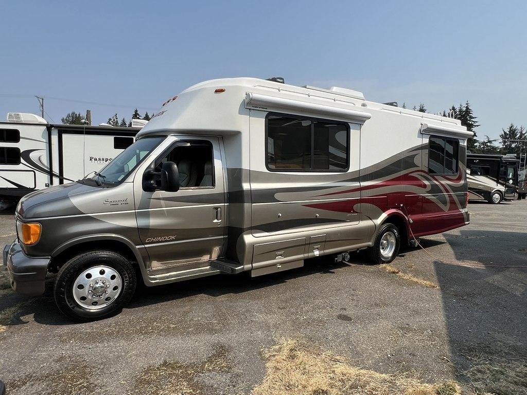 Chinook RV Dream  2004