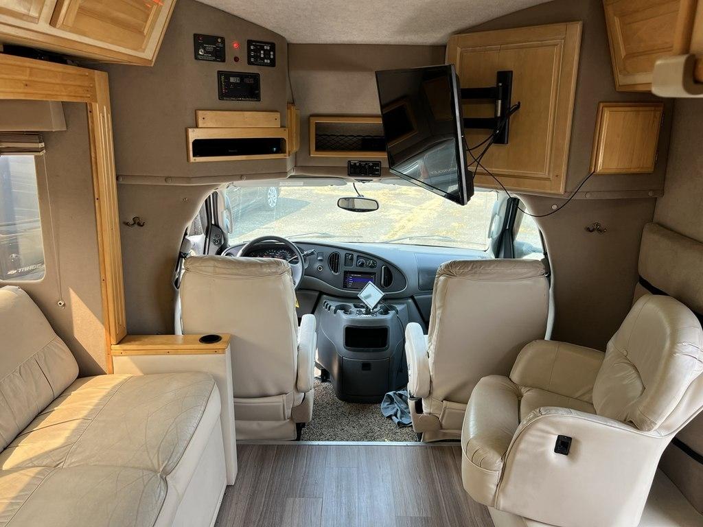 Chinook RV Dream  2004
