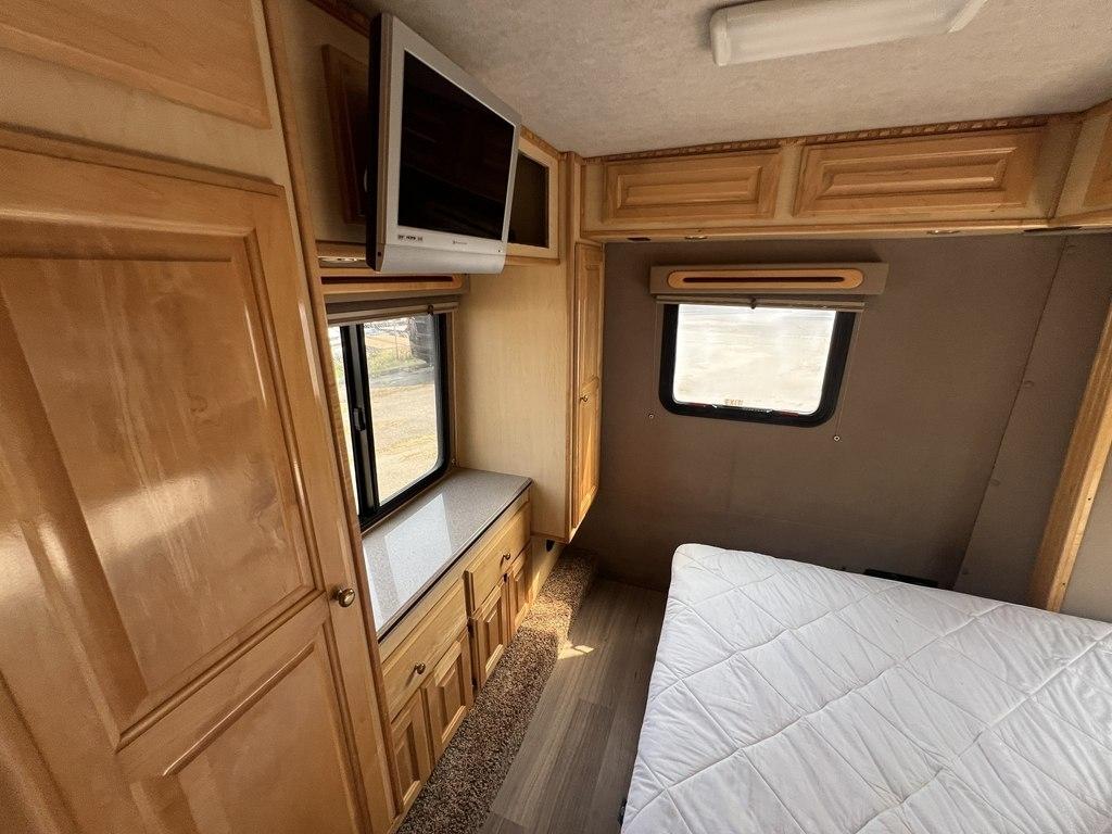 Chinook RV Dream  2004