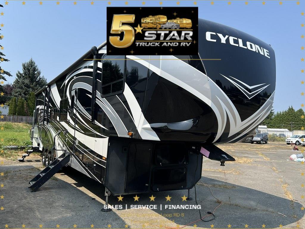 2020 Heartland Cyclone 4115