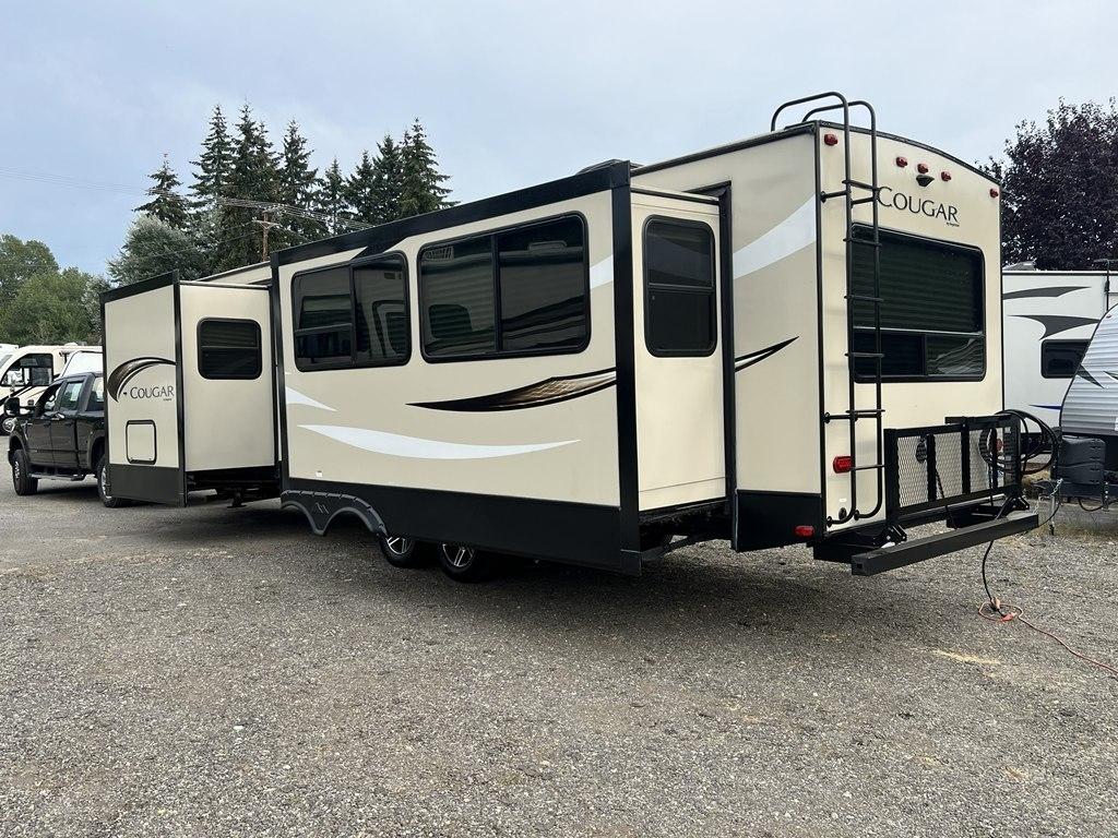 Keystone Cougar  2018