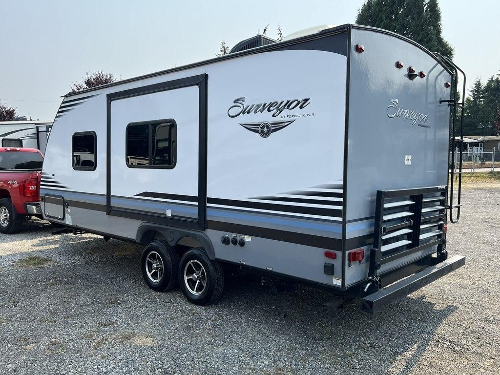 Forest River Surveyor  2017