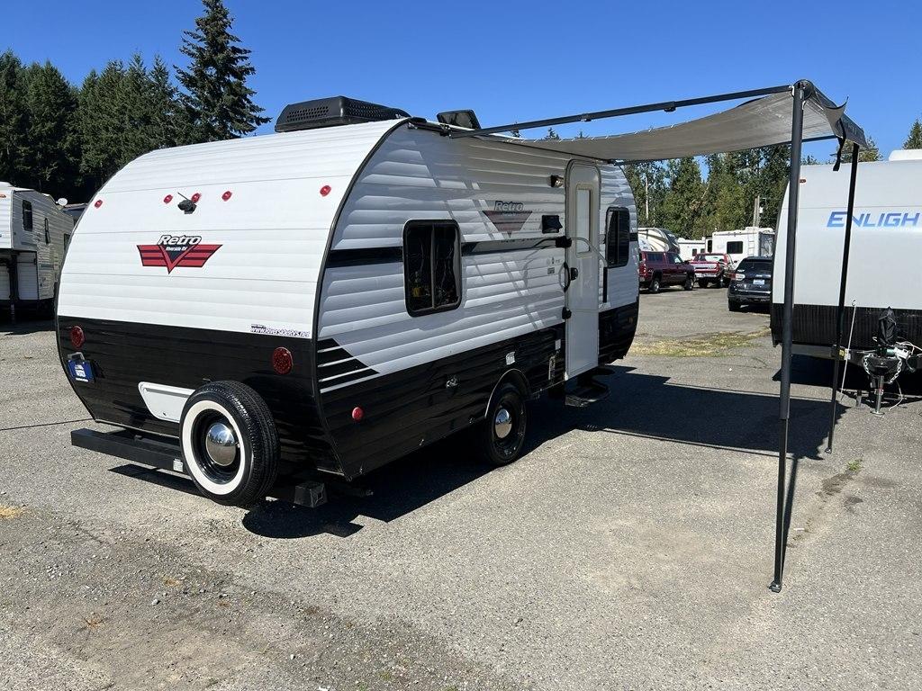 Riverside RV Retro  2017