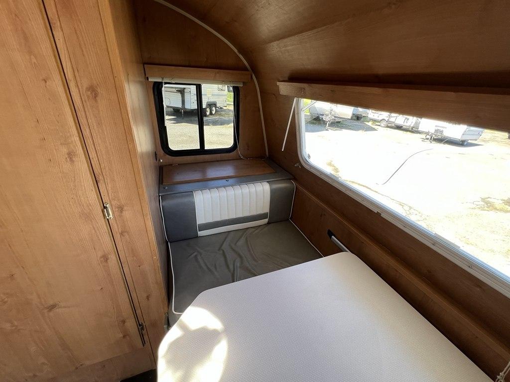 Riverside RV Retro  2017