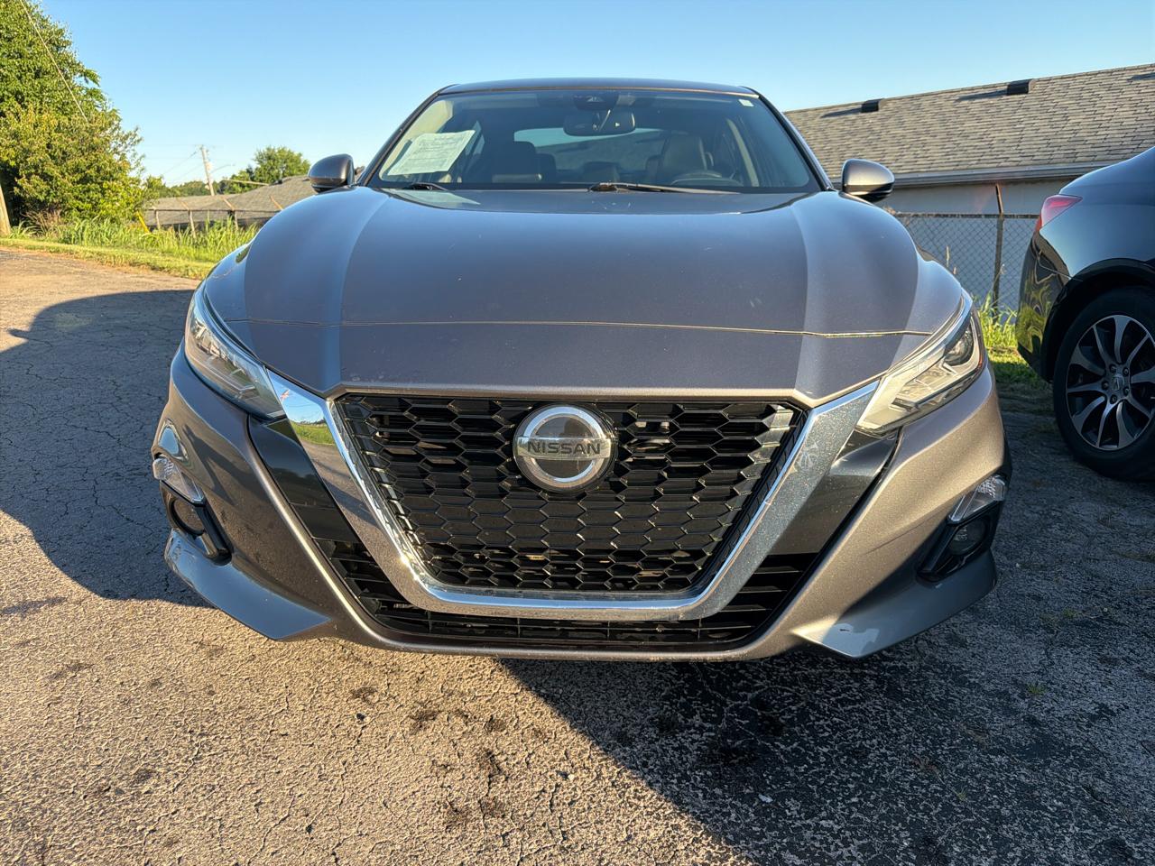 Nissan Altima  2019