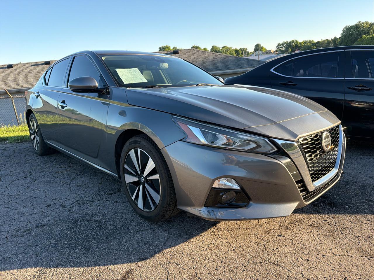 Nissan Altima  2019