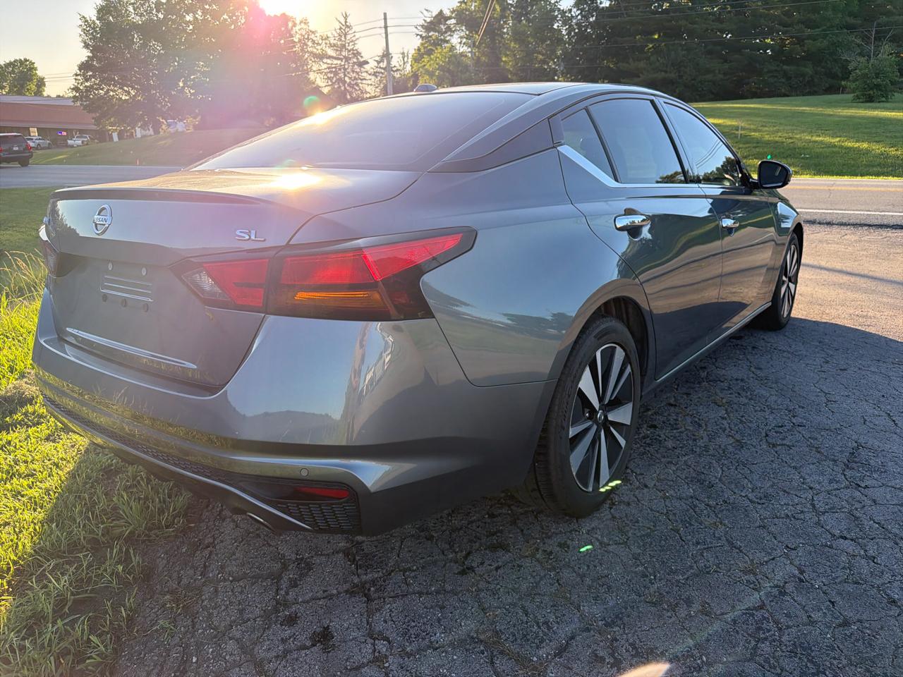 Nissan Altima  2019