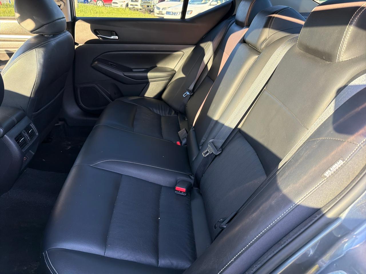 Nissan Altima  2019