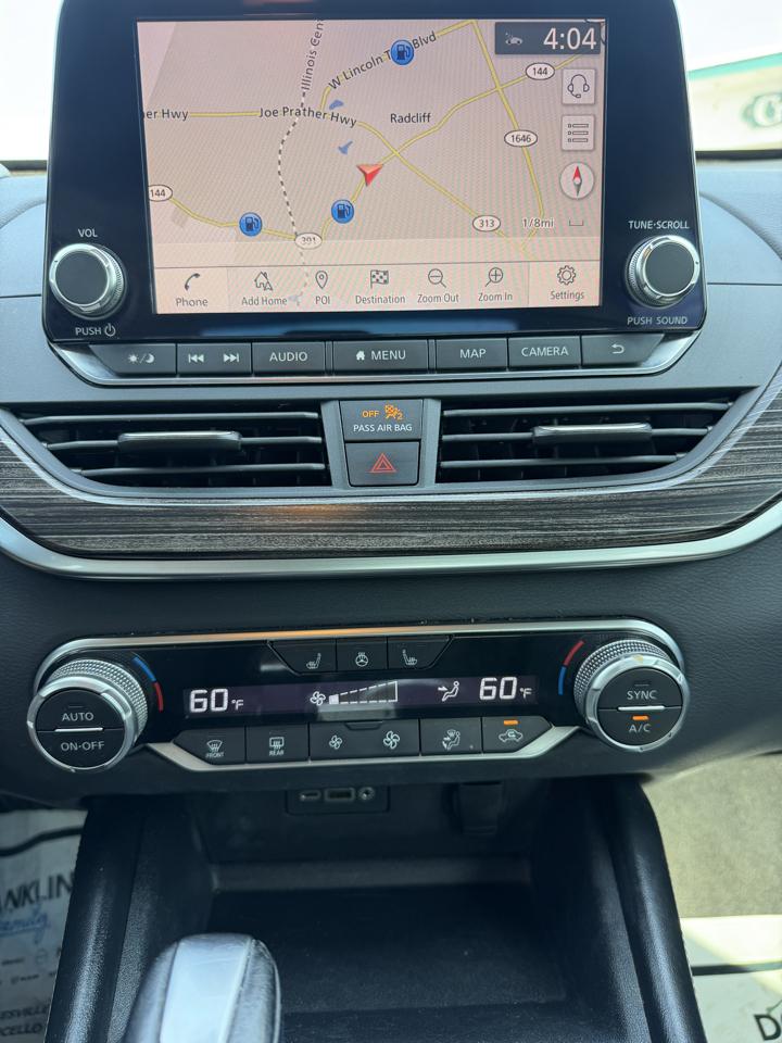 Nissan Altima  2019