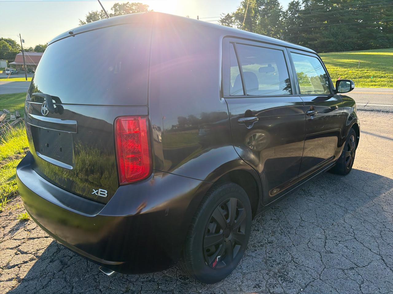 Scion xB  2009