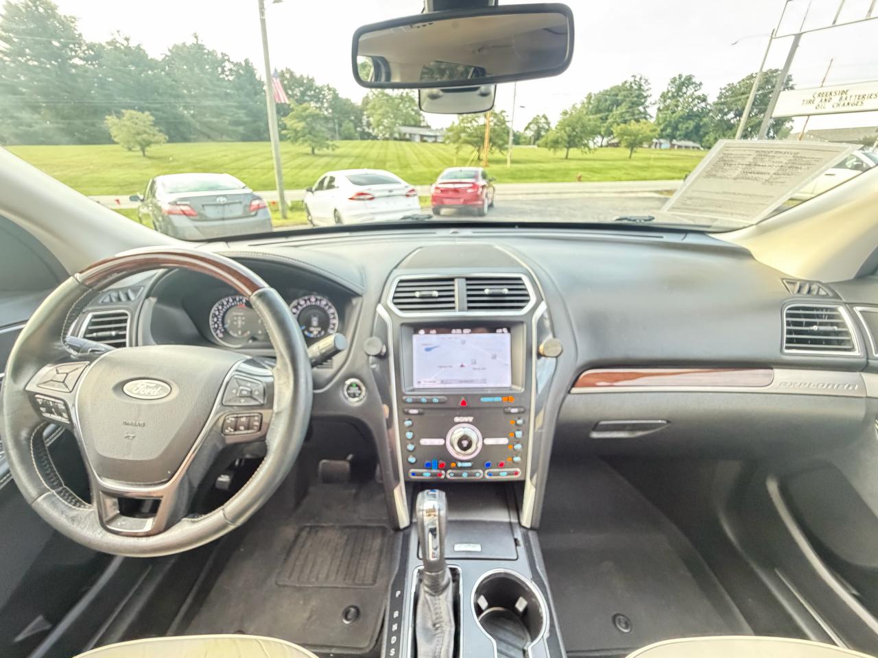 Ford Explorer  2019