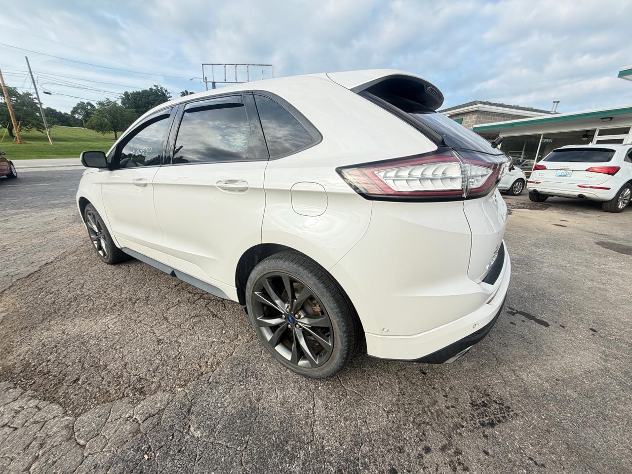 Ford Edge  2016