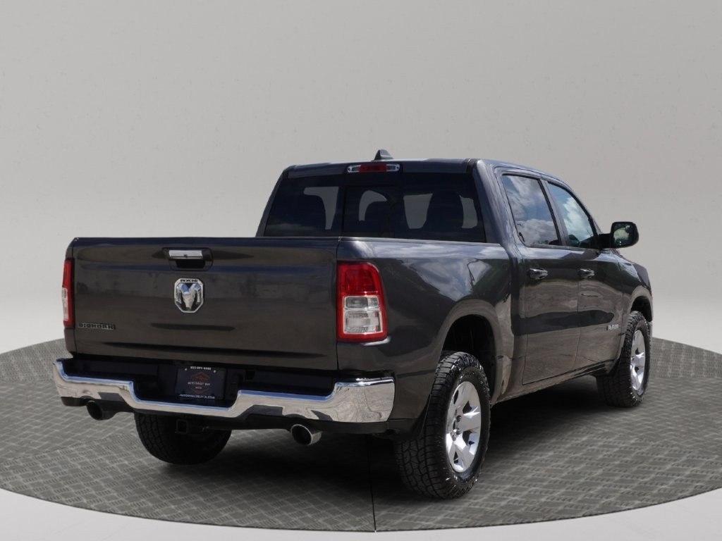 RAM 1500 Big Horn 4x2 Crew Cab 5'7" Box 2020