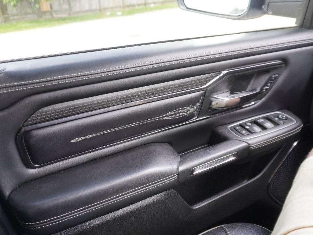 RAM 1500 Limited 4x4 Crew Cab 5'7" Box 2022