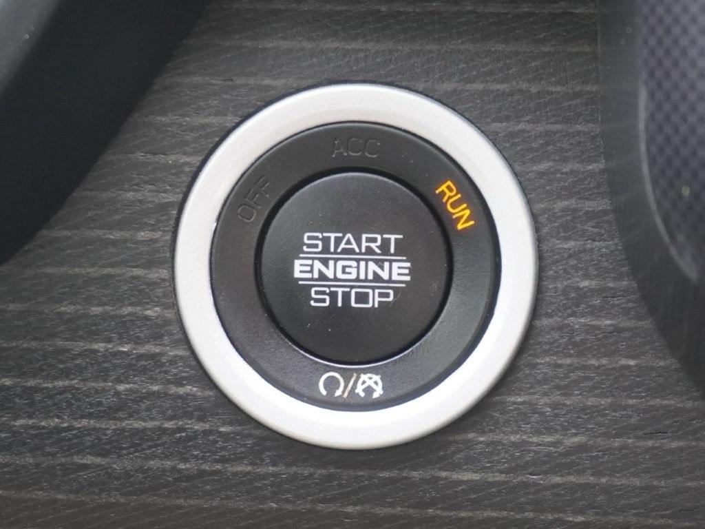 RAM 1500 Limited 4x4 Crew Cab 5'7" Box 2022