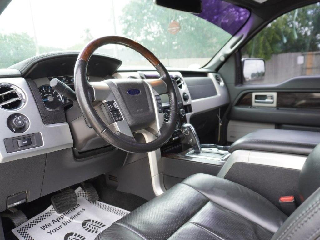 Ford F-150 4WD SuperCrew 145" King Ranch 2013