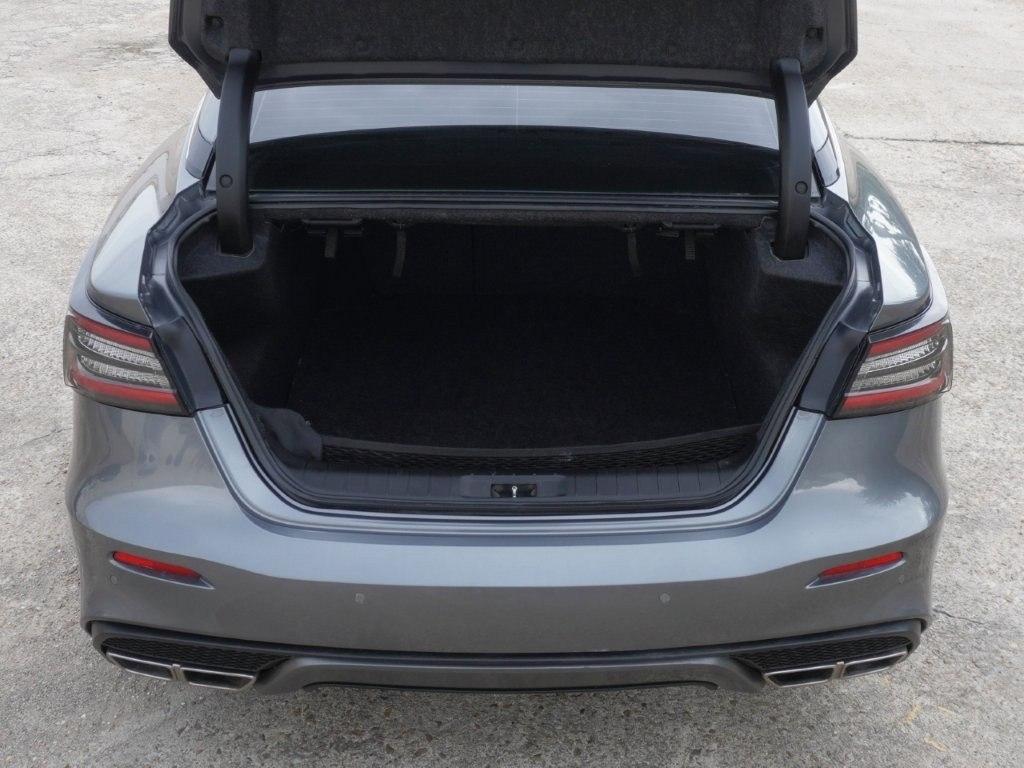 Nissan Maxima S 3.5L 2020