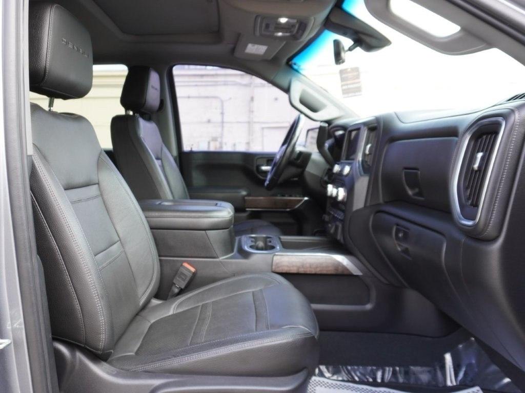 GMC Sierra 1500 4WD Crew Cab 147" Denali 2019