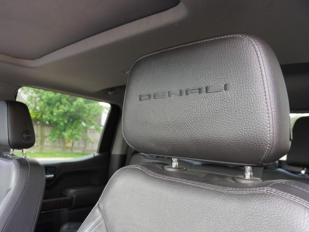 GMC Sierra 1500 4WD Crew Cab 147" Denali 2019