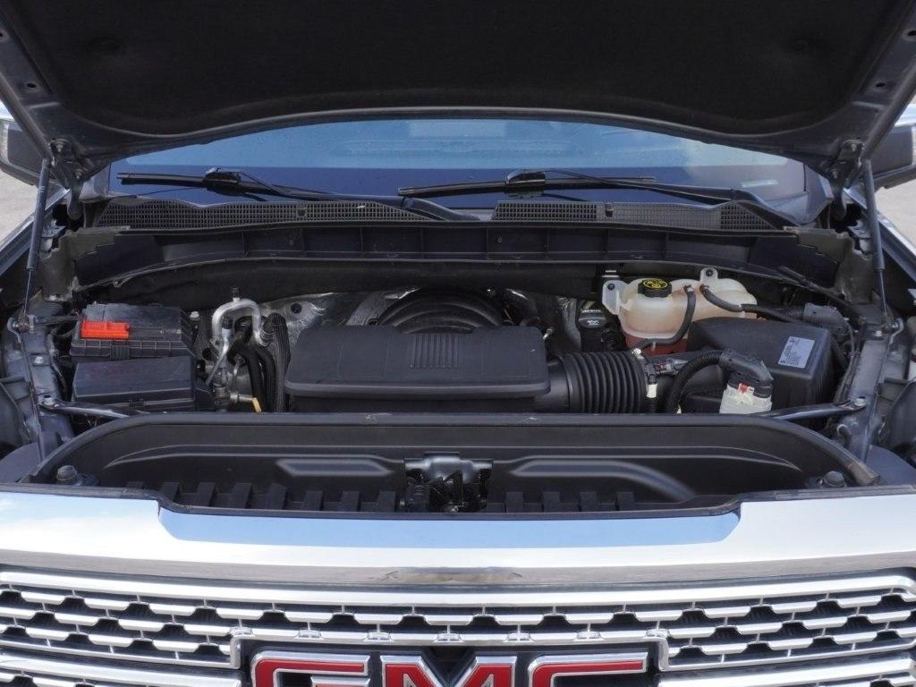 GMC Sierra 1500 4WD Crew Cab 147" Denali 2019