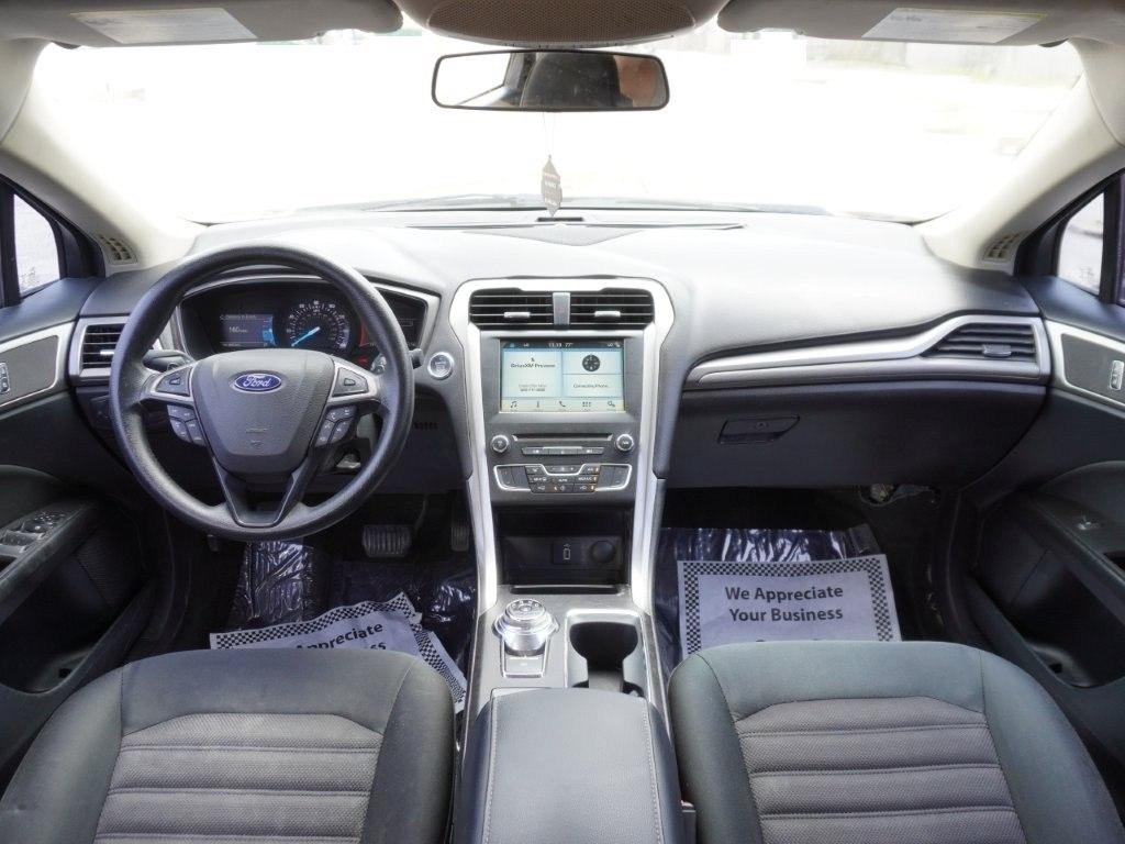 Ford Fusion SE FWD 2018