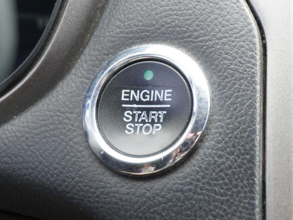 Ford Fusion SE FWD 2018