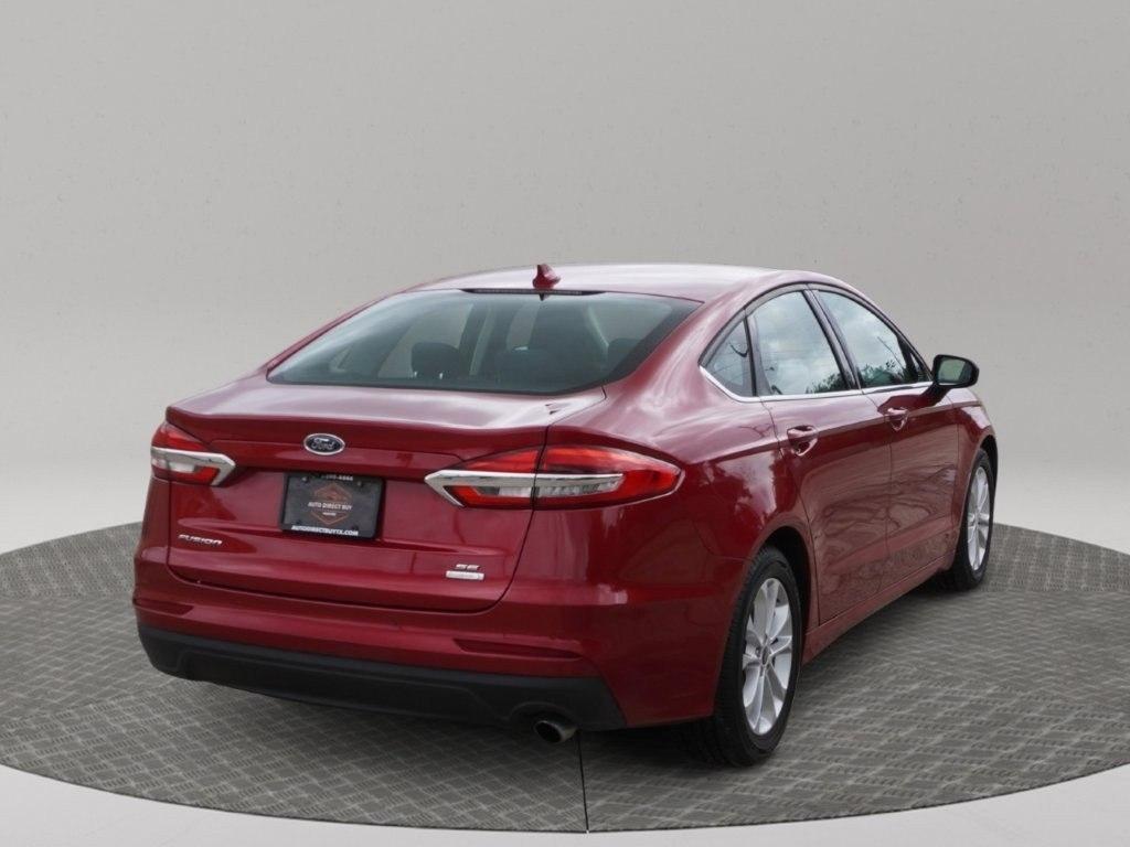 Ford Fusion SE FWD 2020