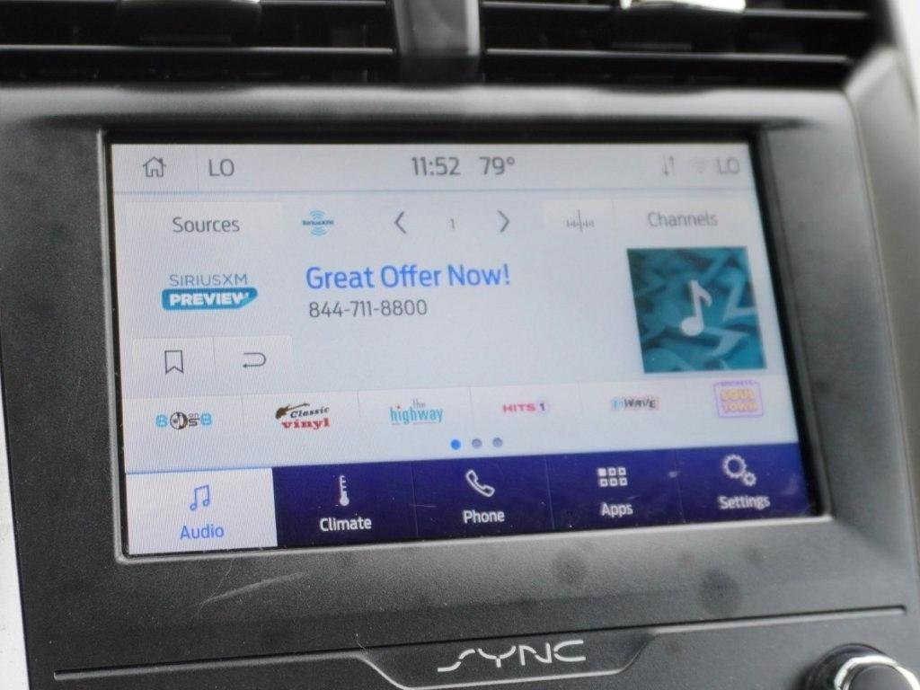 Ford Fusion SE FWD 2020