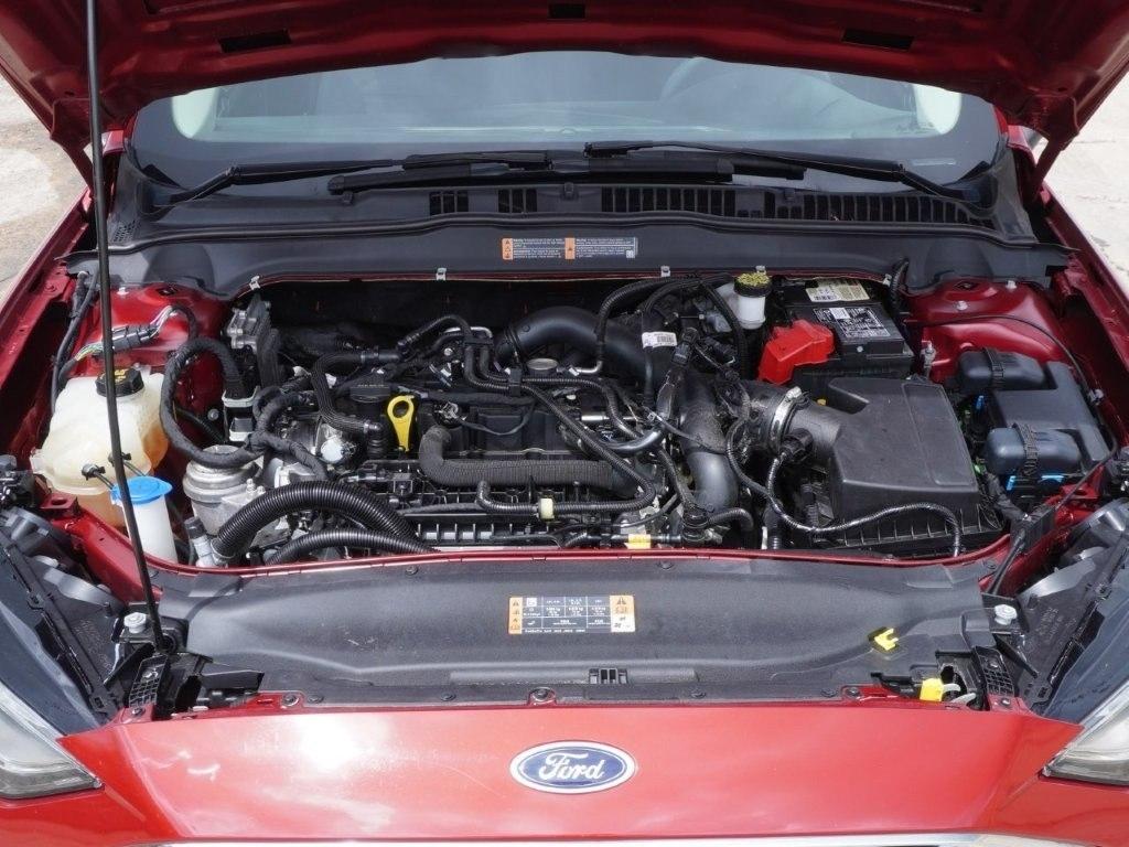 Ford Fusion SE FWD 2020