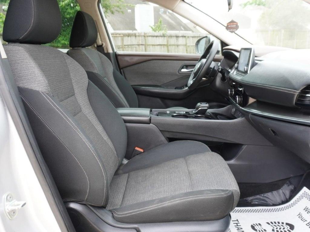 Nissan Rogue FWD SV 2022