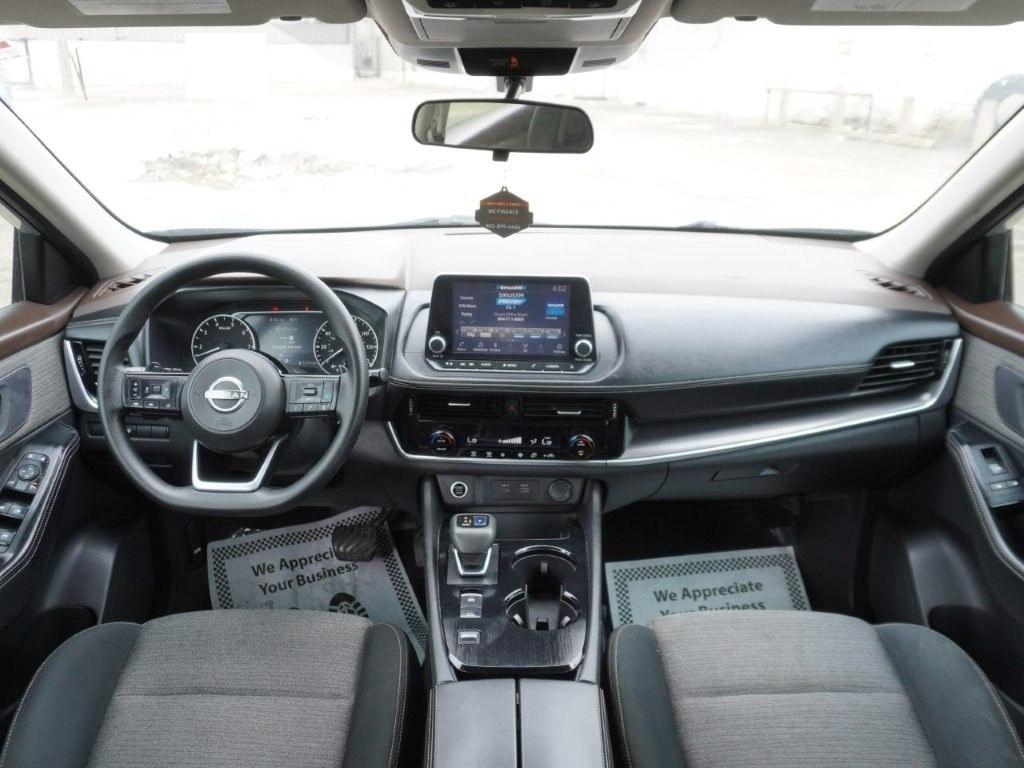 Nissan Rogue FWD SV 2022