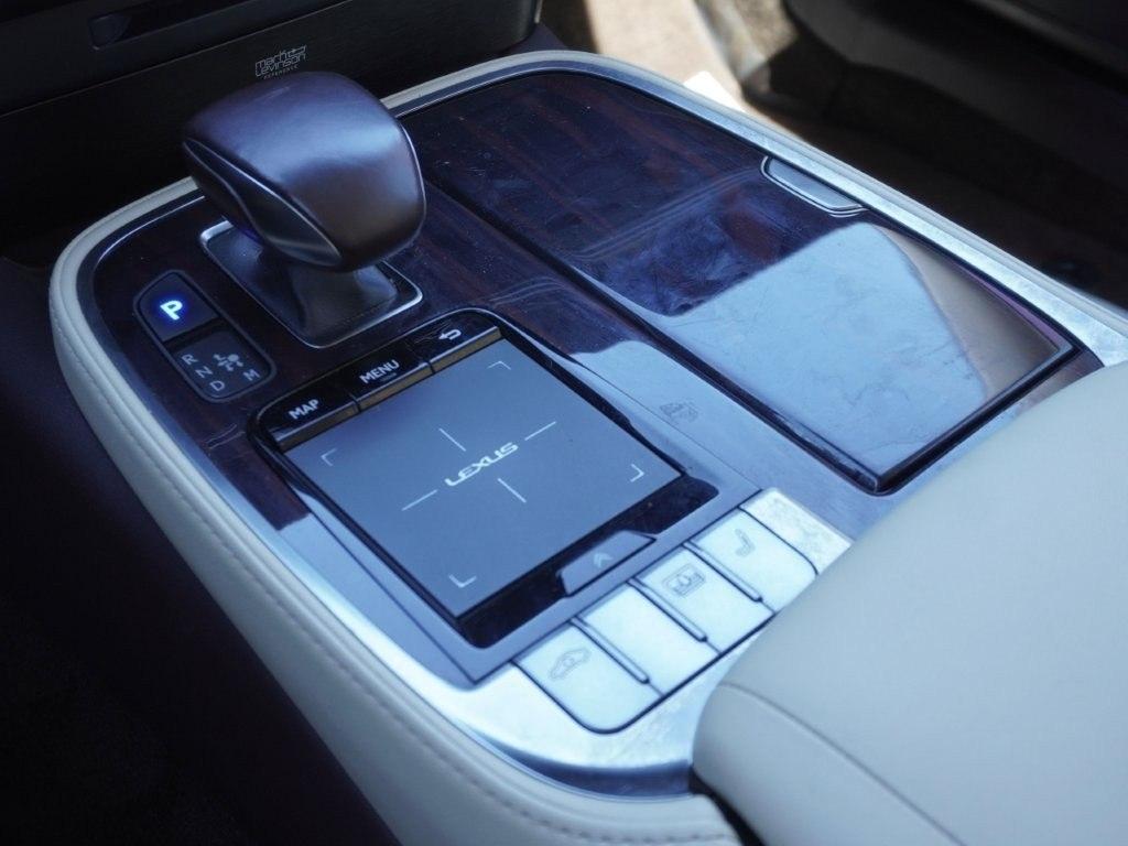 Lexus LS LS 500 RWD 2019