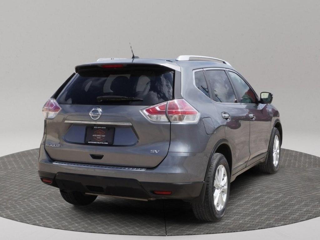 Nissan Rogue FWD 4dr SV 2015