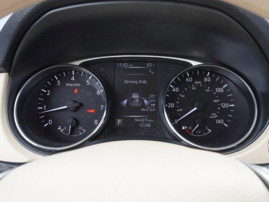 Nissan Rogue FWD 4dr SV 2015