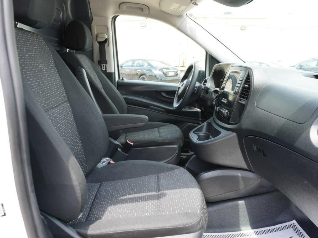 Mercedes-Benz Metris Cargo Van Standard Roof 135" Wheelbase 2023