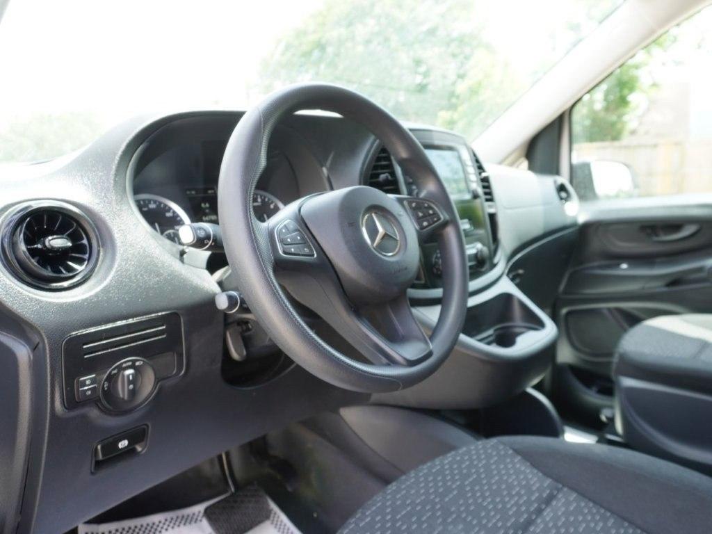 Mercedes-Benz Metris Cargo Van Standard Roof 135" Wheelbase 2023