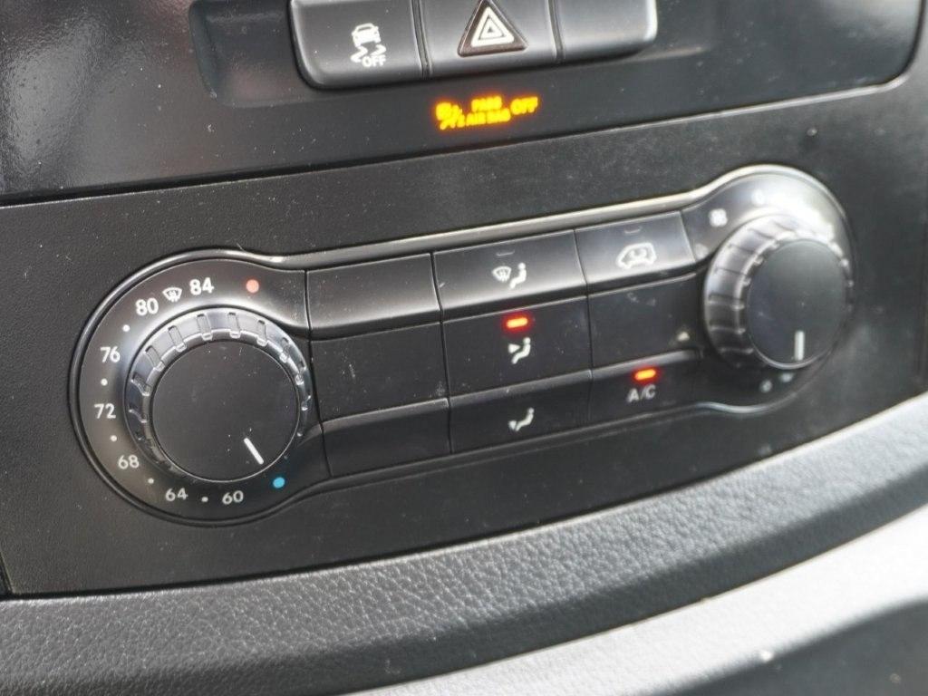 Mercedes-Benz Metris Cargo Van Standard Roof 135" Wheelbase 2023