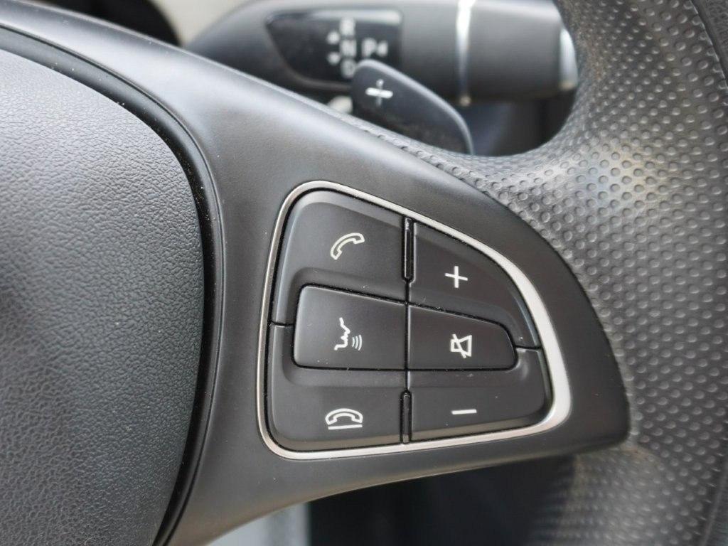 Mercedes-Benz Metris Cargo Van Standard Roof 135" Wheelbase 2023