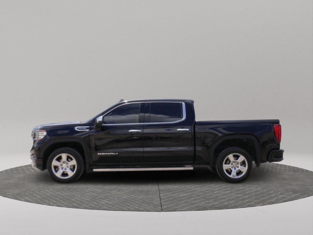 GMC Sierra 1500 4WD Crew Cab 147" Denali 2024