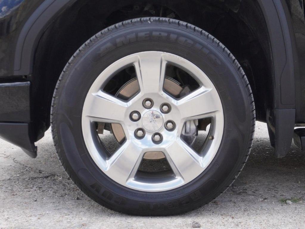 GMC Sierra 1500 4WD Crew Cab 147" Denali 2024