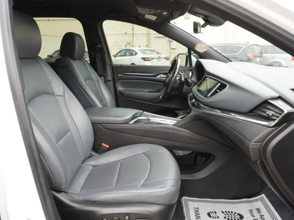 Buick Enclave AWD 4dr Premium 2022