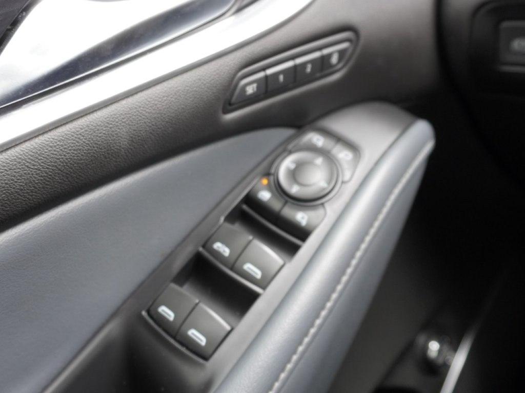 Buick Enclave AWD 4dr Premium 2022