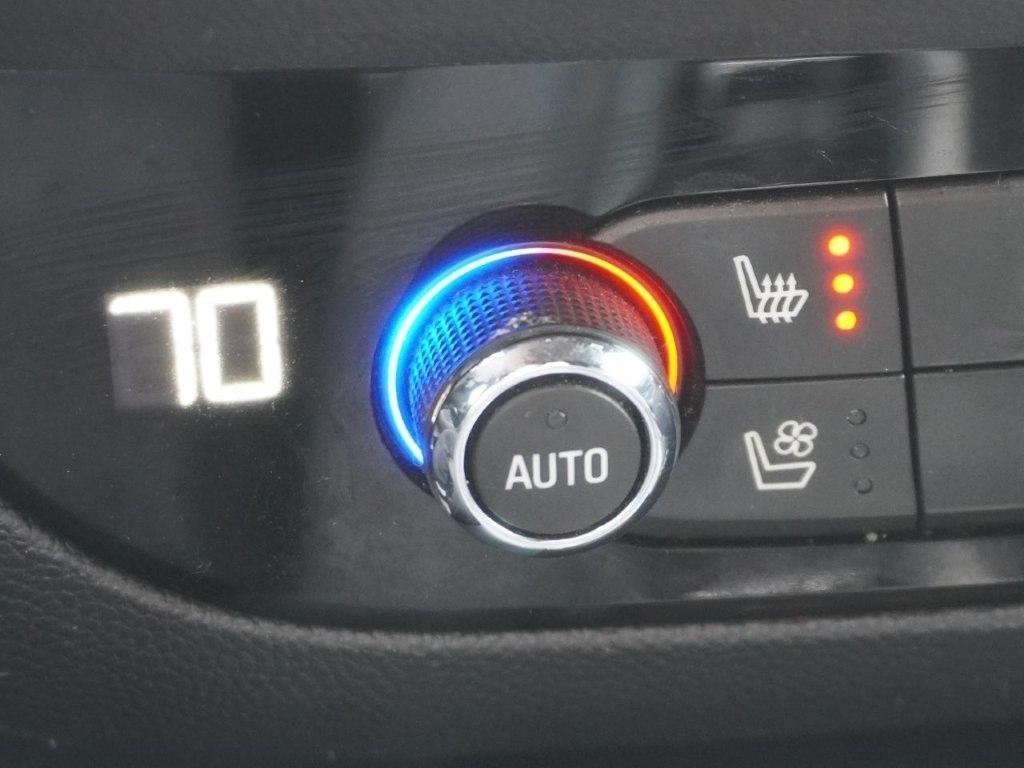 Buick Enclave AWD 4dr Premium 2022