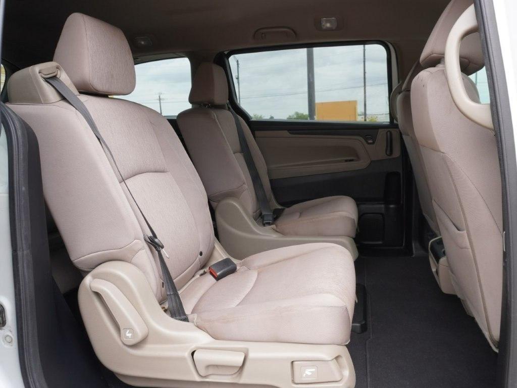 Honda Odyssey LX Auto 2022